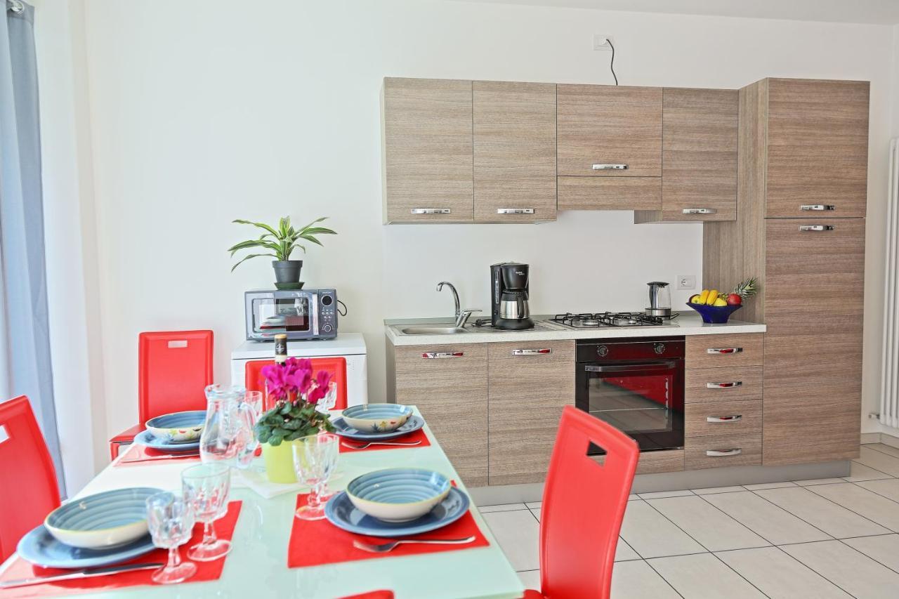 Legnoncino Holiday Home- Lake Como Колико Экстерьер фото